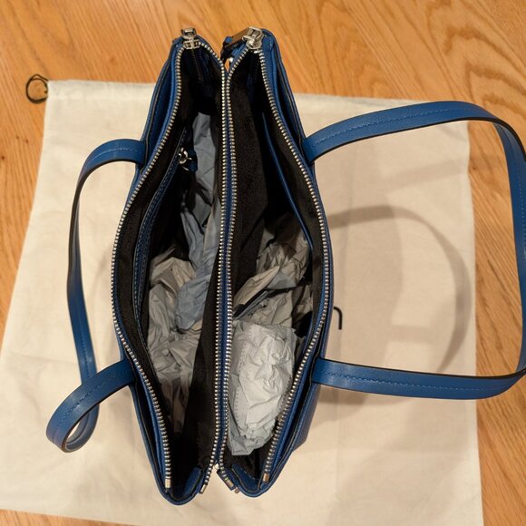 NWOT Blue Calvin Klein 2-in-1 Purse - Picture 9 of 16